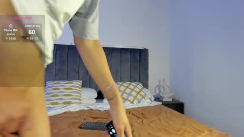 Noah Jayden online show from October 9, 7:01 pm