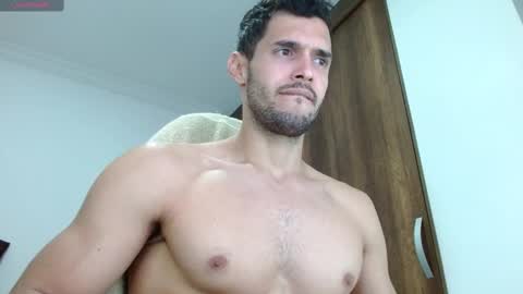 Snapshot of noah_jhonsonn chatting on March 10, 4:03 pm Noah online show from March 10, 4:03 pm