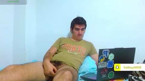 Snapshot of noah_meyer_ chatting on November 2, 4:59 am noah_meyer_ online show from November 2, 4:59 am