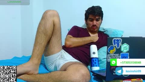 noah_meyer_ online show from December 17, 7:25 am