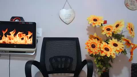 Noah Millers online show from January 12, 10:33 pm