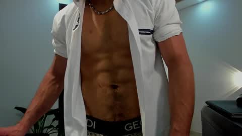 LIAM- noah online show from April 15, 1:51 pm