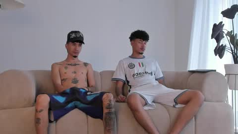 noahdaviss online show from April 21, 10:12 pm