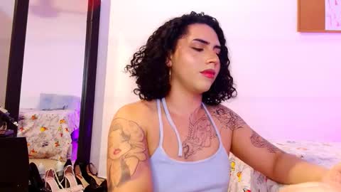 noahmonroe_11 online show from November 5, 9:04 pm