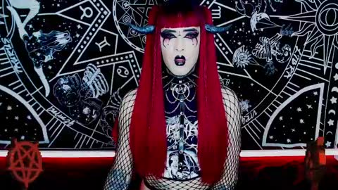 Snapshot of noamy_666 chatting on January 29, 2:09 am caroline online show from January 29, 2:09 am