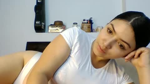 Snapshot of noapino chatting on October 9, 10:08 pm Noa Pino online show from October 9, 10:08 pm