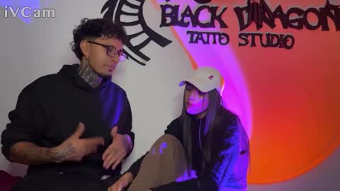 Jean Y Isa online show from December 14, 4:51 am