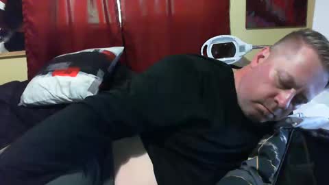 Jonny Coxman online show from October 10, 8:30 pm