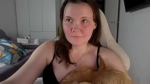 Snapshot of nodarell chatting on November 21, 8:18 pm nodarell online show from November 21, 8:18 pm