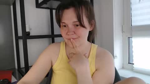 nodarell online show from April 20, 2:31 pm