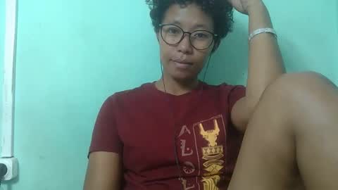 noella711128 online show from December 16, 7:35 am