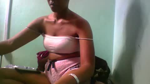 noellah online show from October 2, 7:43 pm