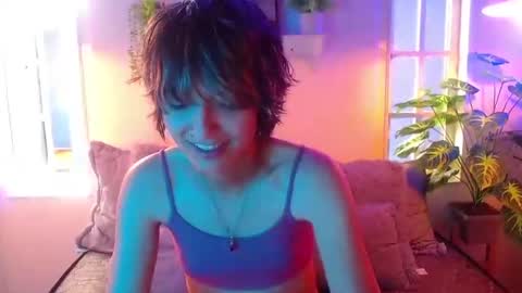 Snapshot of noellee__ chatting on October 7, 1:41 pm CALL ME APRIL online show from October 7, 1:41 pm