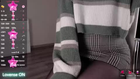 noelleneptune online show from November 20, 3:01 pm