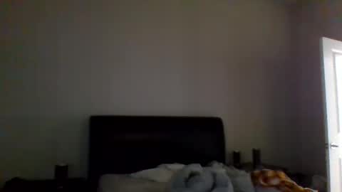 Snapshot of noelng3 chatting on January 19, 7:36 am noelng3 online show from January 19, 7:36 am