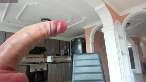 Snapshot of noemibcnz chatting on September 30, 2:44 pm In instagram dayhannanoemi online show from September 30, 2:44 pm