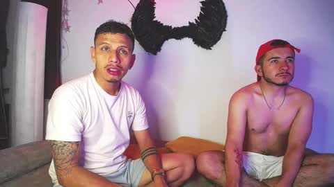 noha_and_iam1 online show from February 26, 11:31 am