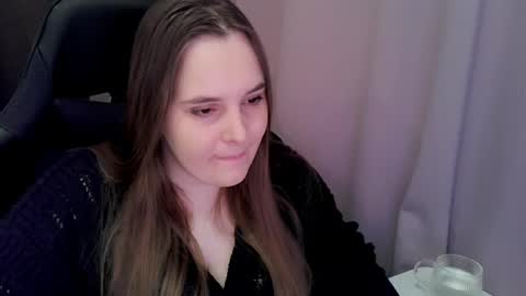 noir_ember_ online show from March 15, 3:51 pm