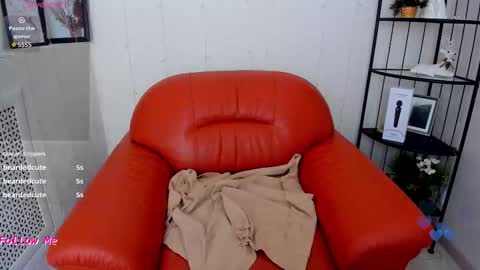 nola__nice online show from February 5, 2:38 am