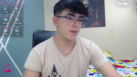 Nolan  online show from December 3, 9:23 pm