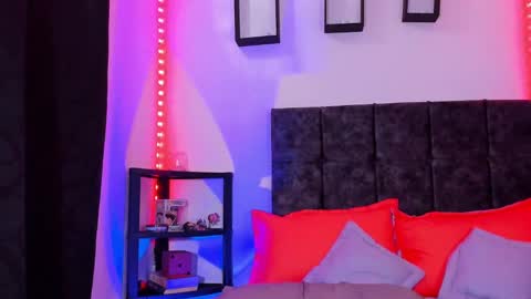 Nolan  online show from November 7, 7:36 pm