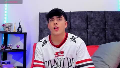 Nolan  online show from February 14, 6:15 pm