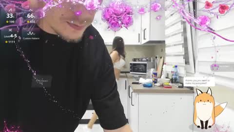 Snapshot of nolimitscoupl3 chatting on December 2, 7:42 pm fuck4pleasure online show from December 2, 7:42 pm