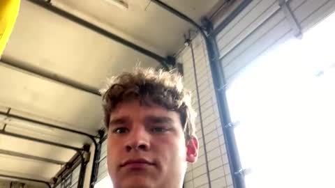 Curly  online show from April 17, 6:11 pm