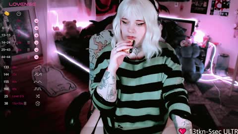 Noori online show from February 1, 10:44 pm