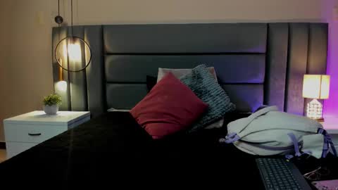 Snapshot of nora_dasilva chatting on October 14, 1:23 pm Nora Da Silva online show from October 14, 1:23 pm