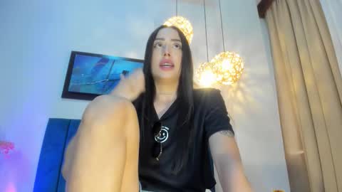 Snapshot of nora_dasilva chatting on November 30, 1:59 pm Nora Da Silva online show from November 30, 1:59 pm