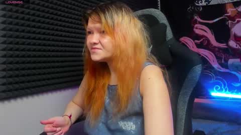 Nora online show from September 25, 10:08 am