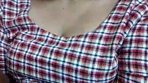nora_roy246 online show from January 18, 2:59 am