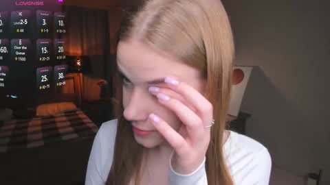 Beatrice online show from November 6, 7:26 pm