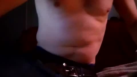 Snapshot of normalbo1982 chatting on March 7, 1:53 am Good boy online show from March 7, 1:53 am