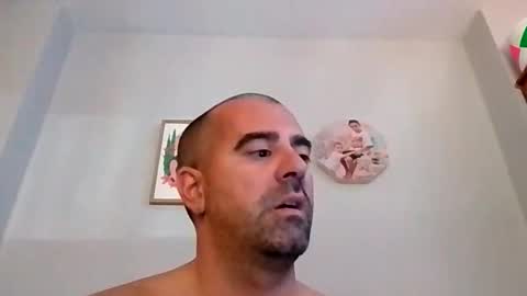 Snapshot of normalito42 chatting on September 17, 12:07 pm NORMALITO online show from September 17, 12:07 pm