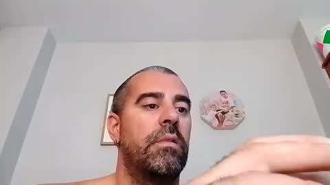 Snapshot of normalito42 chatting on September 24, 12:19 pm NORMALITO online show from September 24, 12:19 pm