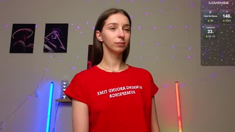 Snapshot of not_yourtoy chatting on December 21, 2:15 pm Hello My name is Helene NTMU Finger up if u like what u see online show from December 21, 2:15 pm