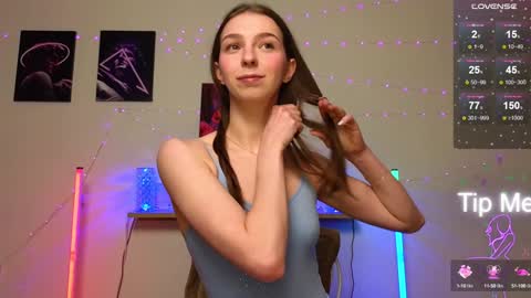 Snapshot of not_yourtoy chatting on January 28, 2:21 pm Hello My name is Helene NTMU Finger up if u like what u see online show from January 28, 2:21 pm