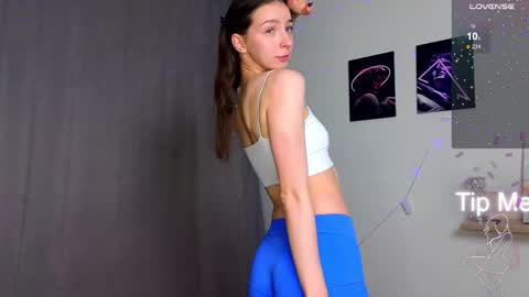 Snapshot of not_yourtoy chatting on October 16, 2:29 pm Hello My name is Helene NTMU Finger up if u like what u see online show from October 16, 2:29 pm