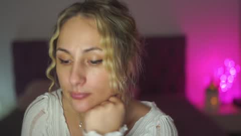 Tina online show from January 2, 2:54 am