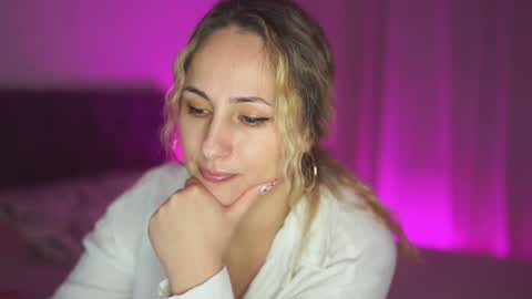 Tina online show from February 7, 7:59 pm