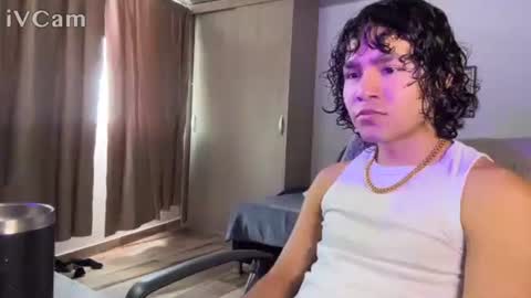 Nova online show from November 17, 6:14 pm