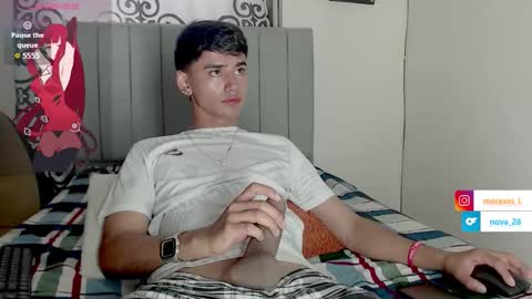 Snapshot of nova__19 chatting on October 22, 3:34 pm nova__19 online show from October 22, 3:34 pm