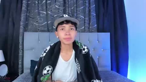 Snapshot of nova_sex1 chatting on January 18, 5:52 am nova online show from January 18, 5:52 am