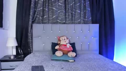 Snapshot of nova_sex1 chatting on February 14, 10:28 am nova online show from February 14, 10:28 am