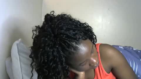 novaah online show from October 13, 2:06 pm