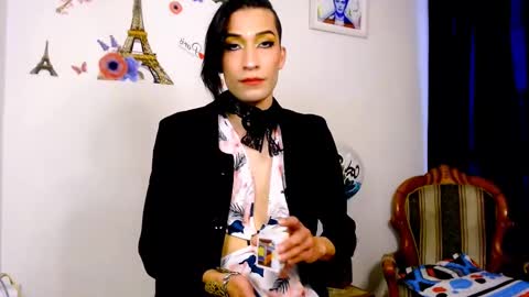 Snapshot of novanyx11 chatting on February 13, 10:54 pm Nova... online show from February 13, 10:54 pm