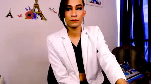 Snapshot of novanyx11 chatting on February 14, 8:37 pm Nova... online show from February 14, 8:37 pm