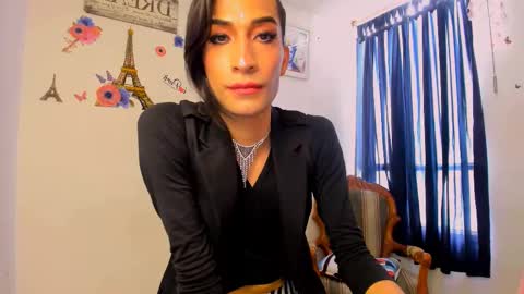 Snapshot of novanyx11 chatting on February 16, 6:54 pm Nova... online show from February 16, 6:54 pm